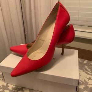 CALVIN KLEIN HEELS